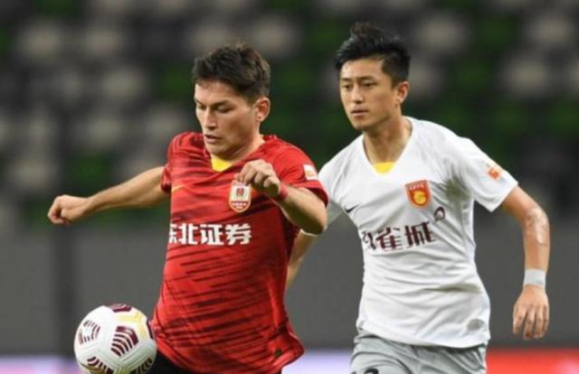 开云登录-【中超】谭龙独造3球埃里克传射 亚泰3比0胜河北